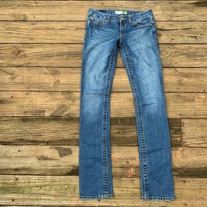 Aeropostale | Medium wash Bayla skinny jeans 3/4